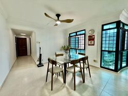 Blk 517E Jurong West Street 52 (Jurong West), HDB 5 Rooms #568063251